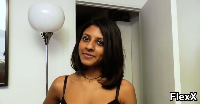 Casting anal pour une ado française et indienne vidéo par HotBastien — Amateurs
