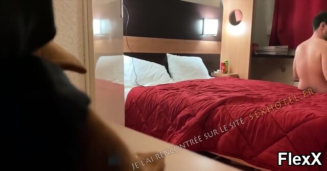 Ma sexfriend de Marseille vient chez moi pour baiser vidéo par Céline — Couple Amateur