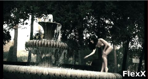 Nus artistiques en noir et blanc : érotisme et lumière photo 138 photo par JulieX — Erotique