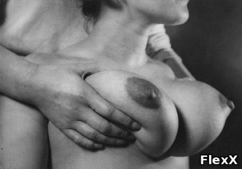 Lesbiennes sensuelles — Deux filles, douceur et désir — JulieX — photo 34 photo par JulieX — Amateurs