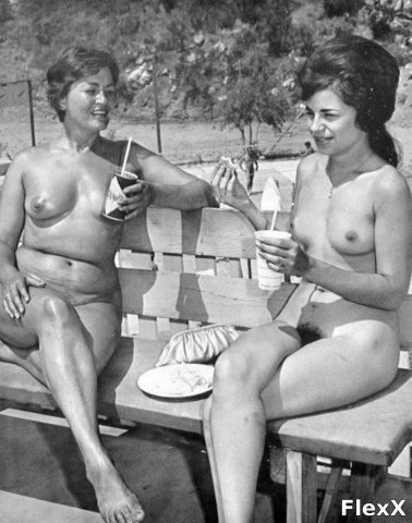 Naturist vintage photo 37 photo par JulieX — Amateurs