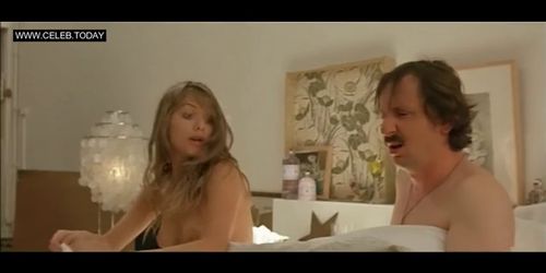 Mélanie Laurent - Topless Gros Seins vidéo par Zoé