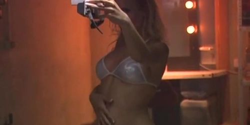 Exces anal vidéo par FoxyCamille — Anal