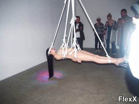 Art nu bizarre - bondage, torture, exhibition photo par RoccoFox — BDSM / Domination