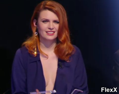 Elodie Frégé nue - chanteuse et actrice photo par Antoine — Célébrités