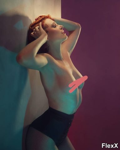 Elodie Frégé nue - chanteuse et actrice photo par Antoine — Célébrités