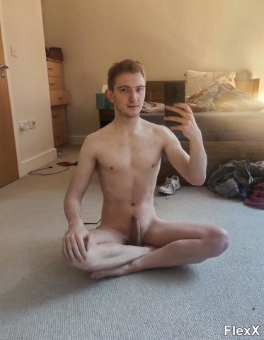 Mecs nus en selfie photo par DarkBruno — Amateurs