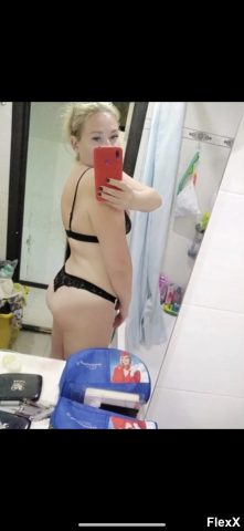 Voyeur AliExpress photo par AlphaNael — Amateurs