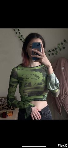 Voyeur AliExpress photo par AlphaNael — Amateurs