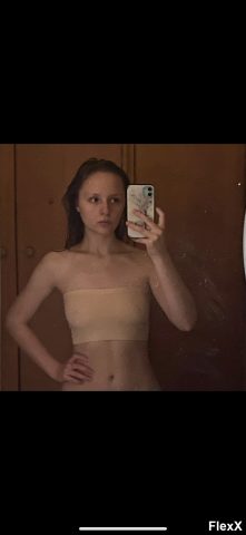 Voyeur AliExpress photo par AlphaNael — Amateurs
