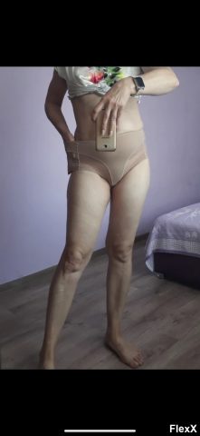 Voyeur AliExpress photo par AlphaNael — Amateurs
