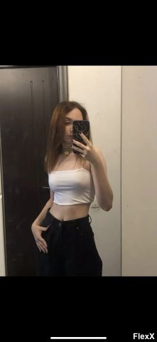 Voyeur AliExpress photo par AlphaNael — Amateurs