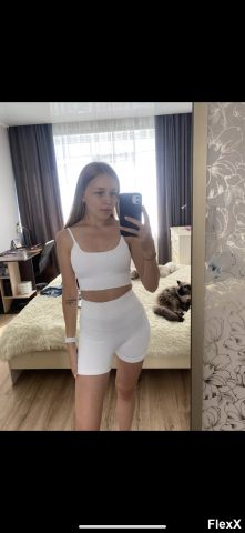 Voyeur AliExpress photo par AlphaNael — Amateurs