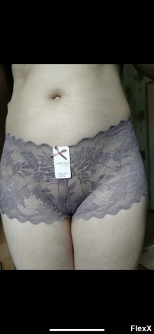 Voyeur AliExpress photo par AlphaNael — Amateurs