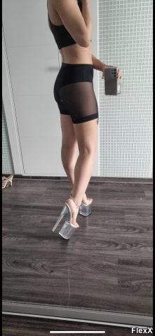 Voyeur AliExpress photo par AlphaNael — Amateurs
