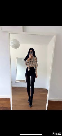 Voyeur AliExpress photo par AlphaNael — Amateurs