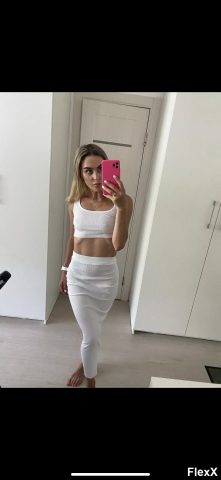 Voyeur AliExpress photo par AlphaNael — Amateurs