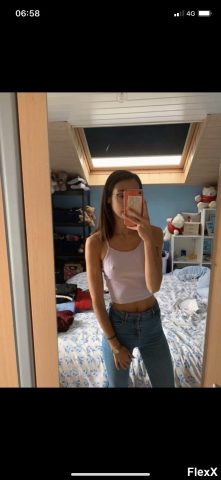 Voyeur AliExpress photo par AlphaNael — Amateurs