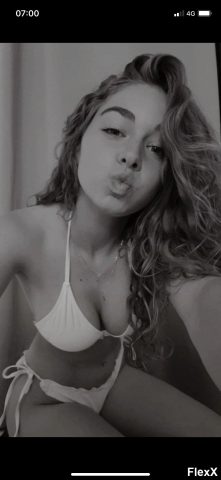 Voyeur AliExpress photo par AlphaNael — Amateurs