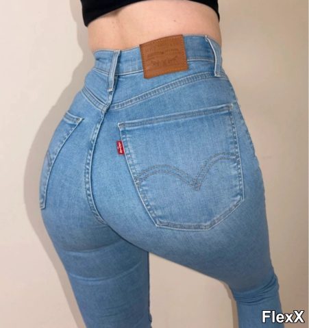 Voyeur Vinted photo par AlphaNael — Amateurs