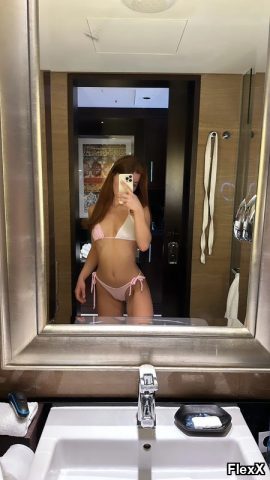 Voyeur Vinted photo par AlphaNael — Amateurs