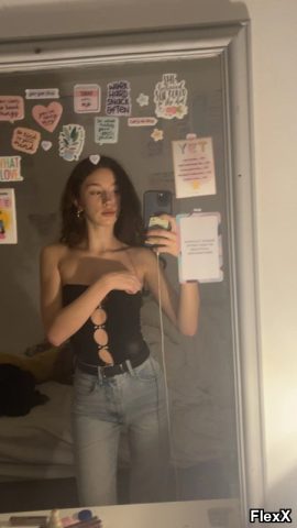 Voyeur Vinted photo par AlphaNael — Amateurs