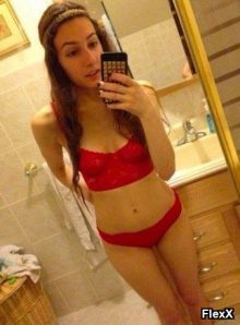 Je, escorte au Puy En Velay — photo 4