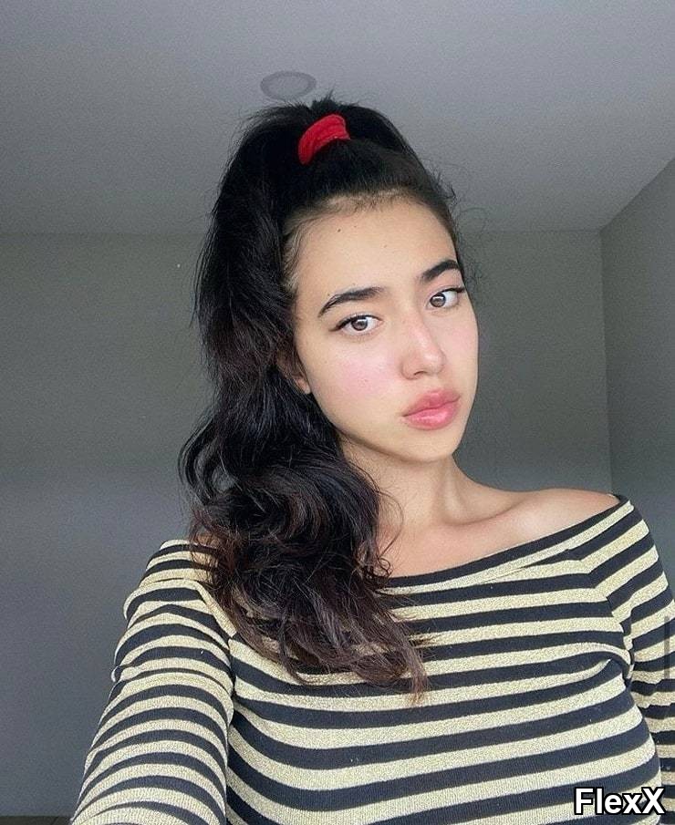 LÉONIE, escorte à Limoges