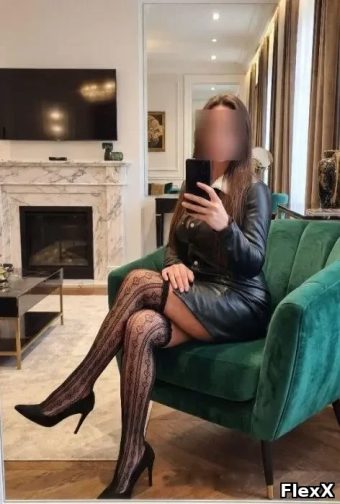 Moniqa, escorte à Nantes — 30 ans